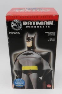 Statua Justice League The Animated Series Batman Moquette LE 5757/8.500 NUOVO CON SCATOLA - Foto 1 di 13