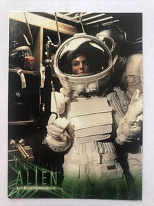 Alien Legacy Inkworks 1998 Trading Card Ripley Strikes Back 10 - Picture 1 of 2