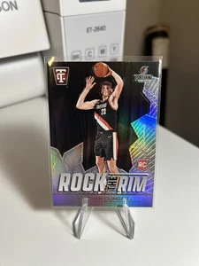 2024-25 Panini Totally Certified #11 Donovan Clingan Rock the Rim - Bild 1 von 2