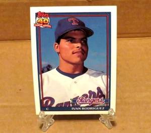 Ivan Rodriguez RC Texas Rangers 1991 Topps Traded  Card 101T - Picture 1 of 1