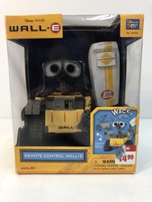 Wall-E remote control toy Disney / Pixar made by Thinkway Toys
