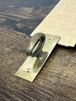 Drexel Accolade Hutch 柜门拉带背板黄铜运动复古 — 第 1/4 张图片