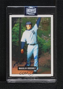 2020 Archives Signature Series /24 Magglio Ordonez Manufacturer Buy Back Auto