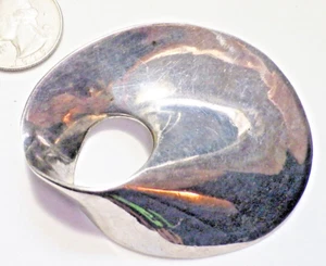 Ungewöhnliche Vintage Modernist Mobius Freeform Kreis Silber Platte Pin 2,5" x 2" - Bild 1 von 4