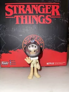 STRANGER THINGS - Funko Mystery Minis - ELEVEN UNDERWATER TARGET EXCLUSIVE 1/36 - Picture 1 of 1
