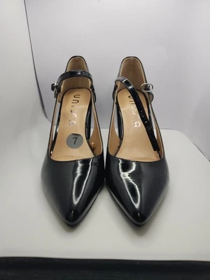 女式黑色高跟鞋尖头 7M 码 UNISA 品牌 Nordstrom 出品 — 第 1/4 张图片