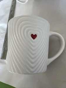Starbucks Coffee Mug 3D Red White Rippled Valentines Day Heart Love 16oz 2008 - Picture 1 of 11
