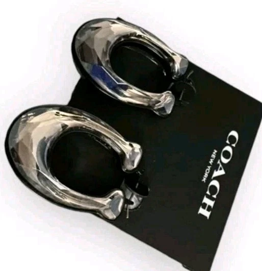 Pendientes de aro Coach Signature acrílicos facetados con logotipo "C" negros nuevos en caja $125 regalos  Foto 1 de 4