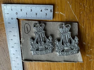 Genuine British Army The Army Junior School Of Music Anodised Collar Badges - Picture 1 of 2