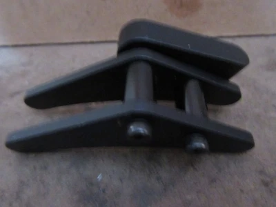 Road / Cyclocross / Gravel Bike front Chain Guide for 1x Black NEW (4945) - Image 1 of 4