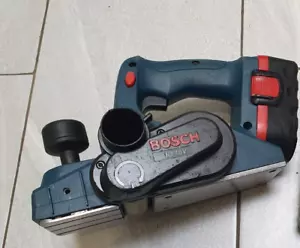 Bosch GHO 18V Cordless 18v Planer, Battery + Charger - Picture 1 of 6