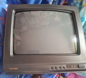 Toshiba 1400RB 14" Colour CRT TV Retro Vintage Television Set * Tested Read Desc - Picture 1 of 21