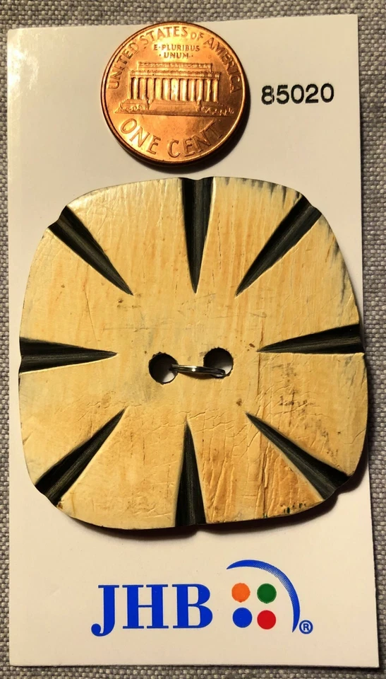 ONE Large JHB Square Plastic & Wood? Sew-through Button 1 3/4" 44mm Square 9507 - Image 1 of 2