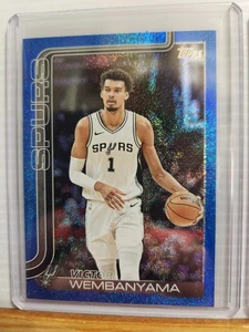 Victor Wembanyama 2025-26 Topps Basketball BLUE Sandglitter #195 Spurs - Picture 1 of 6