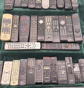Lot Of 39 Remote Controls TV, VCR, DVD, CD Player + More Good Brands. No Reserve - Picture 1 of 4