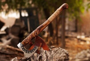 Hacha Vikinga Hecha a Mano Personalizada Acero al Carbono Hacha Valhalla Regalo para Él JW1248 - Imagen 1 de 3