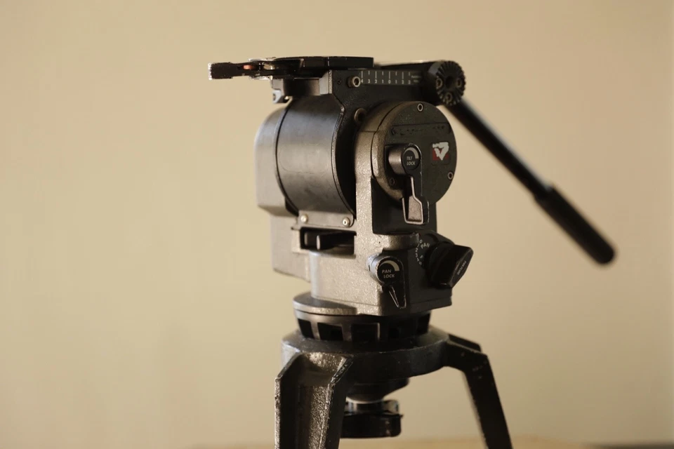 Oconnor Ultimate DVs  Tripod Head O’Connor  - Image 1 of 4