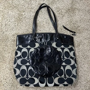 COACH Laura Signature Tote Black Leather Circle Womens Tote or Handbag F18335 - Picture 1 of 13