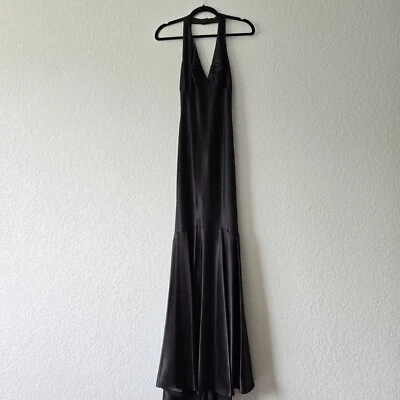 Выпуск Нью-Йорк 6 черный V шеи атласное платье - Изображение 1 из 4