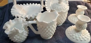 Fenton Hobnail Milchglas Vase, Schale, Korb, Creme/Zucker, Kerzenhalter 7 Stück - Bild 1 von 14