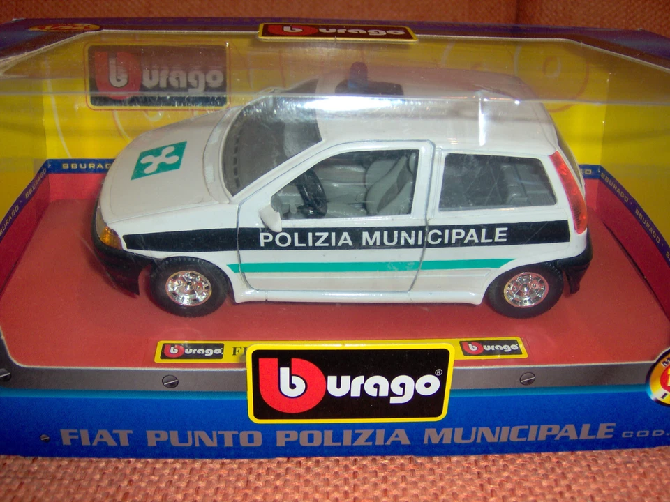 Fiat Punto Polizia Municipale Bburago 1:24 - Immagine 1 di 1