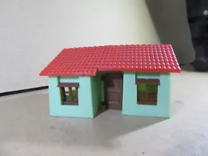 207U Vintage DBGM 2 Jouet Plastique Western Germany maison Vert L 7 cm Ho 1:87 - Foto 1 di 9