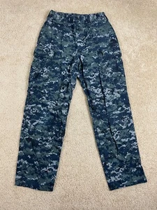 Cargo Pants Mens Size 30 Regular Straight Pleated Pocket Button Camo Multicolor - Picture 1 of 13
