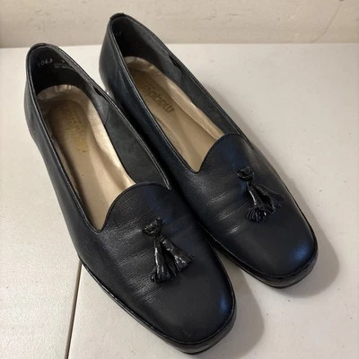 Vintage Shoes Black Women Size 9 Medium Leather Magdesians Made In USA - Image 1 of 4