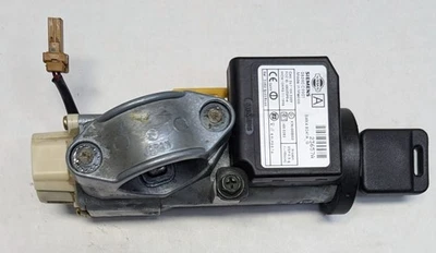 Cerradura de encendido OEM Infiniti QX4 00-03 Foto 1 de 4