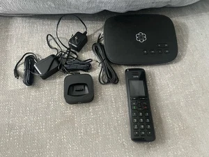 OOMA Telo Air TELOAIR105 Wireless VoIP Home Phone Adapter Station w/ One Handset - Photo 1/3