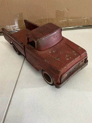 Antique Vintage Tonka Toy Large Red Jeep Pick-Up Truck Pressed Steel Toy - Image 1 of 4