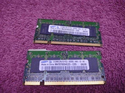 Matched Pair (2) Samsung 512 MB SO-DIMM 533 MHz DDR2 Memory (M470T6554CZ3-CD5) - Image 1 of 2