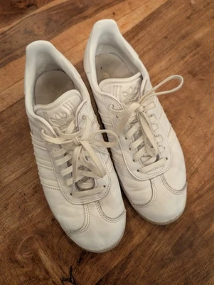 Adidas Gazelle Women's White Casual Leather Lace Up Trainers - Ladies Size UK 6 - Image 1 of 4