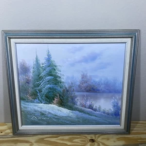 Pintura al óleo firmada por C. Helen árboles nevados escena de lago de invierno enmarcada 25x29" - Imagen 1 de 21