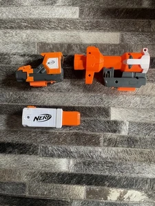 Nerf Aufsatz Zubehör Stocks / Butts sehr guter Zustand Spielzeug Dart Kinder Schaumstoff Schießen - Bild 1 von 2