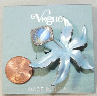 Vogue Tropicale Orchidea Fiore Blu Smalto Color Argento Spilla USA 7j 8 - Immagine 1 di 2