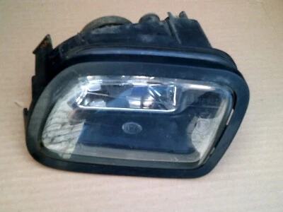 Jaguar XJ6, XJ12, XJR, X300, Pasajero L/H Luz antiniebla delantera, 94 - 97 DBC 11017 Foto 1 de 4