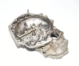 Kupplungsgehäuse Getriebe Getriebegehäuse 2471186G40 Swift III MZ ZN5 Orig. - Bild 1 von 5