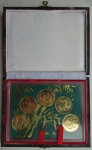 China Chengdu 1993 International Panda Festival Brass Medal 5 PCS with COA Box - Picture 1 of 9