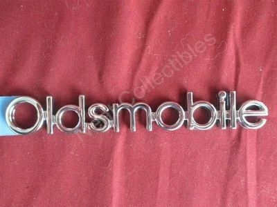 Nuevo de Lote Antiguo OEM Oldsmobile Delta 88, 98 Regency Tapa Trasera Placa de Identificación Emblema Foto 1 de 3