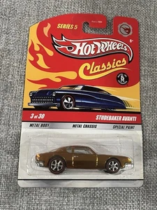 Hot Wheels 2008 Classics Series 5 Studebaker Avanti 3/30 Gold - Picture 1 of 2