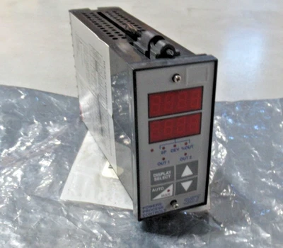 Powers Process Controls 357-B000 Temapture Controller 120V NEW OLD STOCK - Image 1 of 4