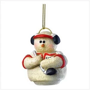 Snowman Golfer Ornament -Novelty Golf Gift - CLEARANCE SALE - Picture 1 of 1