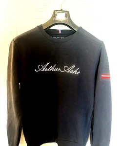 LE COQ SPORTIF ARTHUR ASHE - TENNIS- SPORTS MEDIUM MENS DARK BLUE SWEATSHIRT - Picture 1 of 4