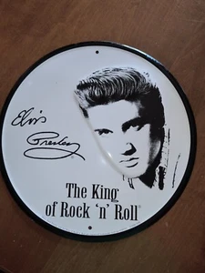 Vintage 1999 ELVIS Presley The King of Rock n Roll 11 3/4" Round Metal Sign - Picture 1 of 3
