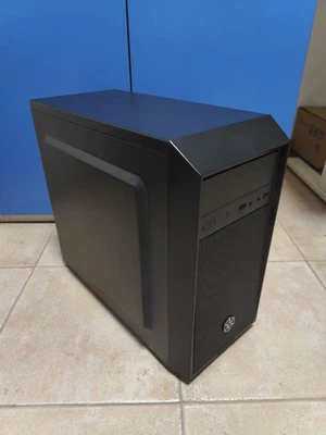 Desktop office/gaming i3-12100f GTX 1660 6GB NO OS - Immagine 1 di 4
