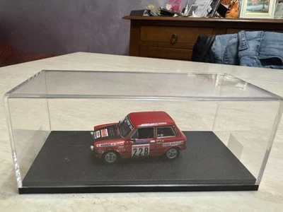AUTOBIANCHI A-112 TOGNANA CHICK CIOCCO ARENA MODELLI 1978 1:43 DA COLLEZIONE - Immagine 1 di 4