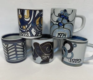 Royal Copenhagen Fajance Annual 3" Mug Coffee Lot 5 Vtg 1971 1972 1973 1974 1975 - Picture 1 of 12