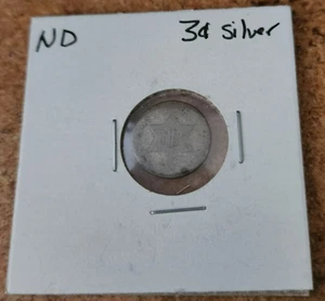 No date (1851 though 1873) 3-cent silver - Picture 1 of 2