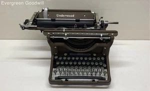 Vintage Underwood Typewriter Untested for P/R - Picture 1 of 5